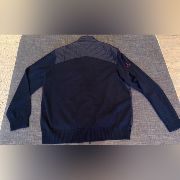 Johnnie-O, brand new men’s navy hybrid jacket, nylon/Merino wool. Size XL. - Picture 3 of 11